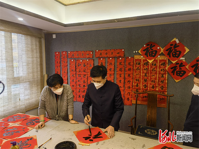 聽梆子、學剪紙、寫福字，跟著名家過新年！石家莊任源藝術空間傳統文化活動紀實